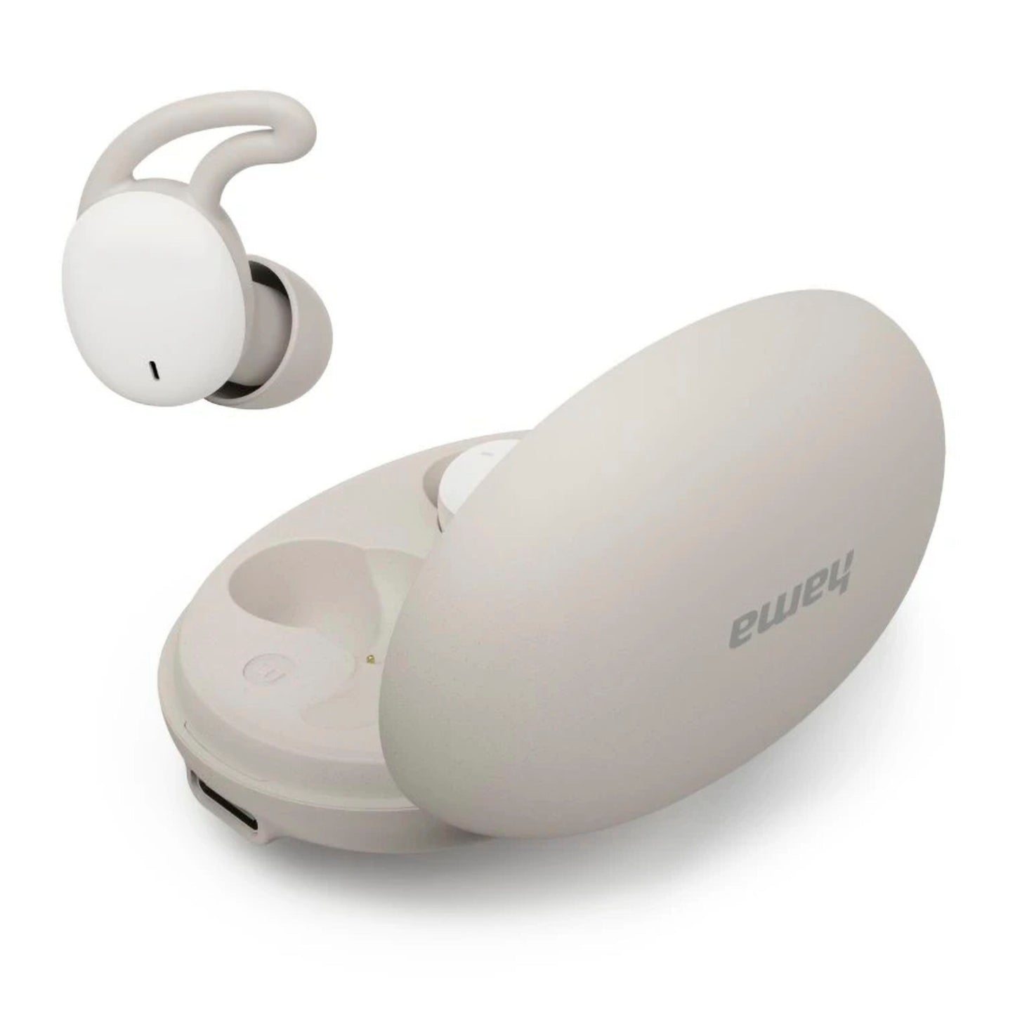 Hama Spirit Calm TWS øretelefoner, én i åben oval opladeetui, én over etuiet, Hama logo synligt på låget.