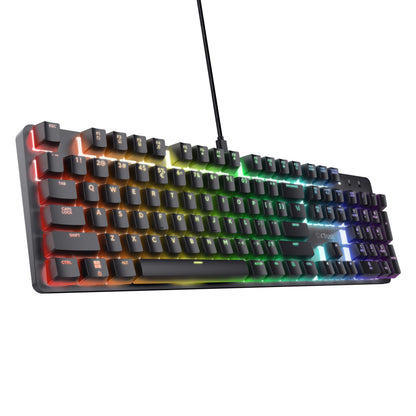 Trust GXT 871 Zora mekanisk gamingtastatur med Huano-switches og RGB-lys på sorte kablede taster i let vinkel.
