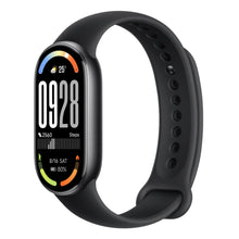 Xiaomi Smart Band 10 sort aktivitetsarmbånd med farvedisplay, tid, dato, skridt, vejr, batteri og aktivitetsikoner.