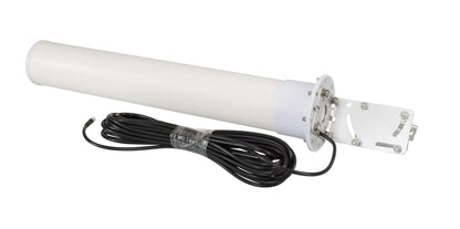 Rettet 4G-antenne 18 dBi, hvid cylinder, udendørs montering, sort koaksialkabel med SMA-stik.