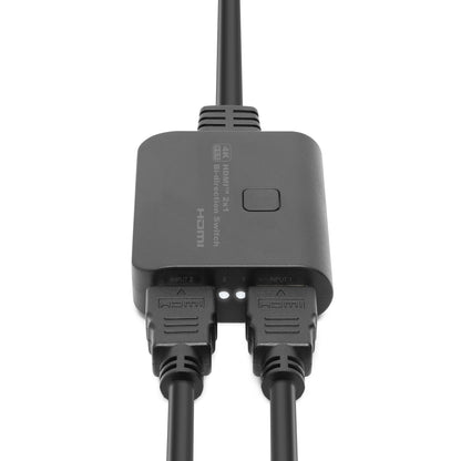 Luxorparts Kompakt 4K HDMI-switch/splitter 2-vejs sort med tre indikatorlys, knap, to HDMI-indgange og en udgang.