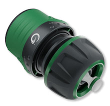 Grimsholm 1/2" slangekobling med vandstop, grøn/sort, rillet greb, drejemekanisme og Grimsholm-logo.
