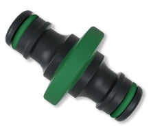 Grimsholm Slangekobling sort/grøn plast, to ens ender, fladt greb til sammenkobling af to haveslanger.