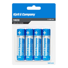 Li-ion 18650 genopladelige batterier 3,6 V 2600 mAh, 4 stk i blå og hvid emballage med produktinfo.