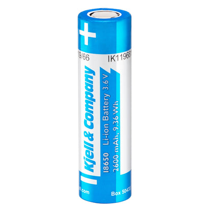 Kjell 18650 fladt top Li-ion batteri blå/hvid, 3,6 V 2600 mAh, genopladelig 9,36 Wh.