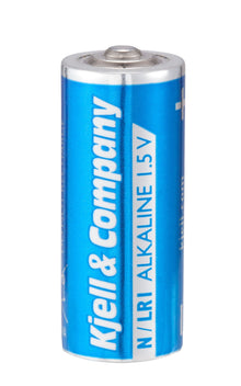 Blåt Kjell N-batteri LR1 1,5V står oprejst.