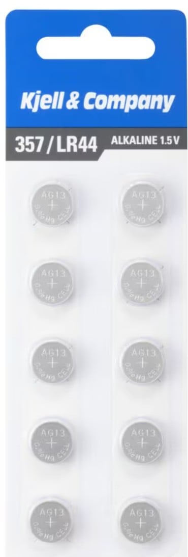 Kjell knapcellebatterier LR44 (357) 1,5V 10-pak i klar plastemballage med blå/hvid etiket.