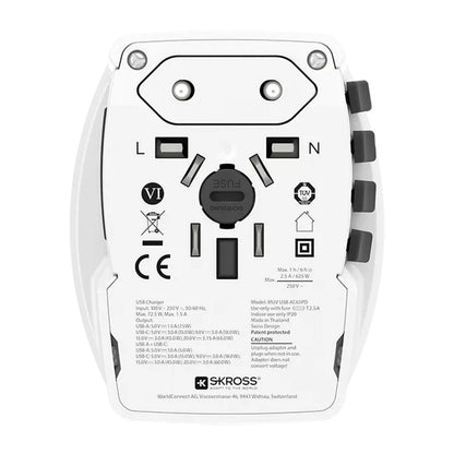 Skross ujordet rejseadapter Universal med USB PD 65W, flere stikindgange, certifikatsymboler og Skross-logo bagpå.