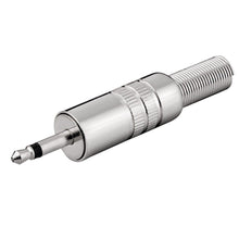 Goobay 3,5 mm metalstik han mono med rillet greb og sort isolationsring tæt på spidsen.