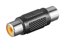 Dobbelt hun RCA Standard adapter med metalender og gul ring i én port til tilslutning af to RCA-kabler audio/video.