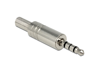 3,5 mm Han 4-polet stereo jack stik i sølvfarvet metal med sorte isoleringsringe og metalhus.