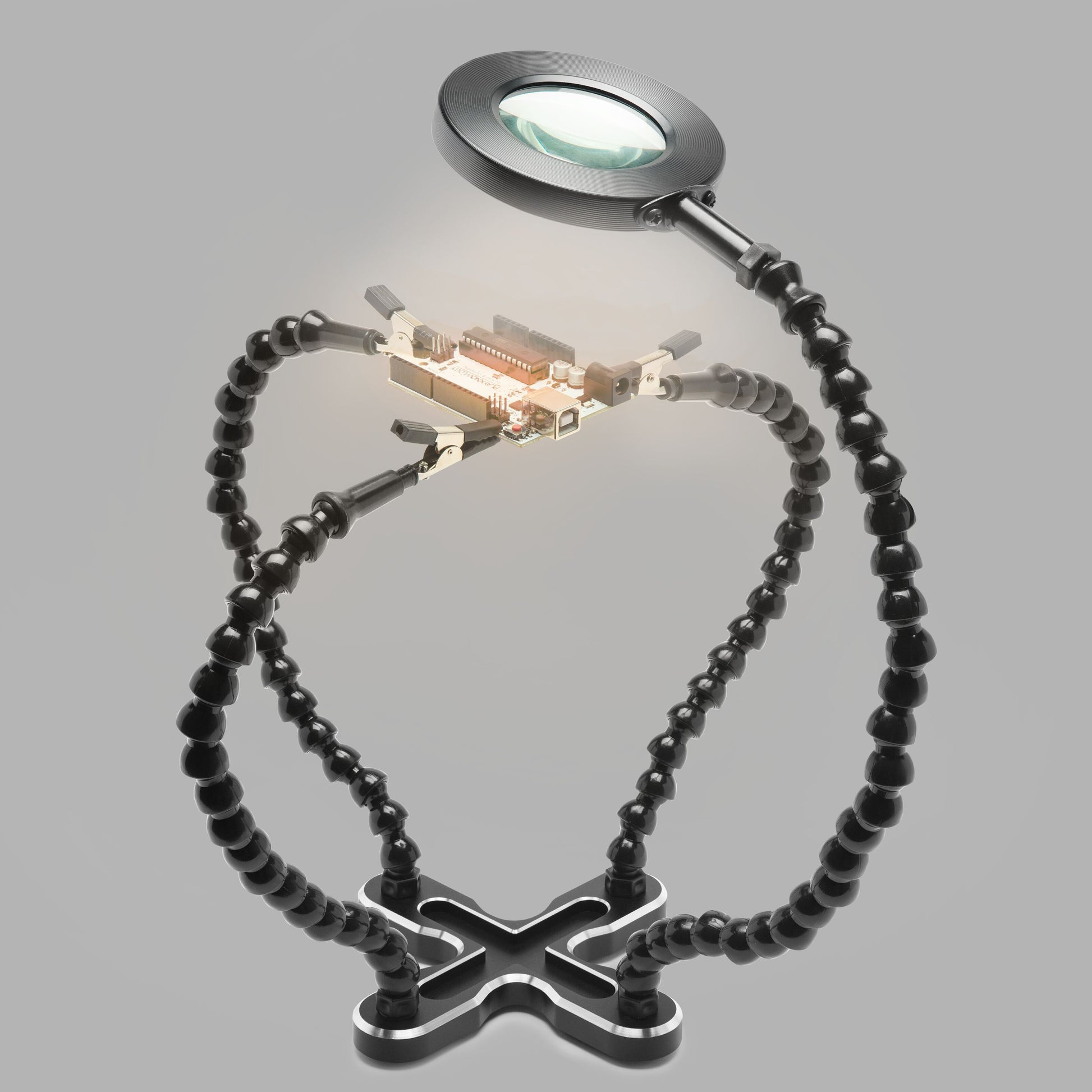 Luxorparts stativ til præcisionsarbejde med fleksibel LED-lampe, forstørrelsesglas og to justerbare arme.