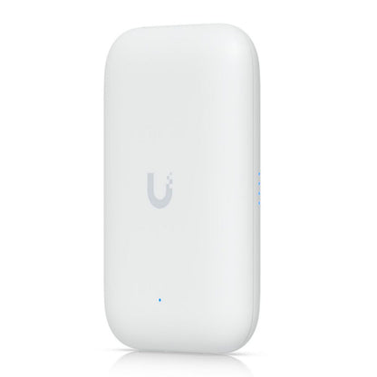 Ubiquiti UniFi Swiss Army Knife Ultra adgangspunkt hvid, rektangulær med LED-indikator, PoE og logo på fronten.