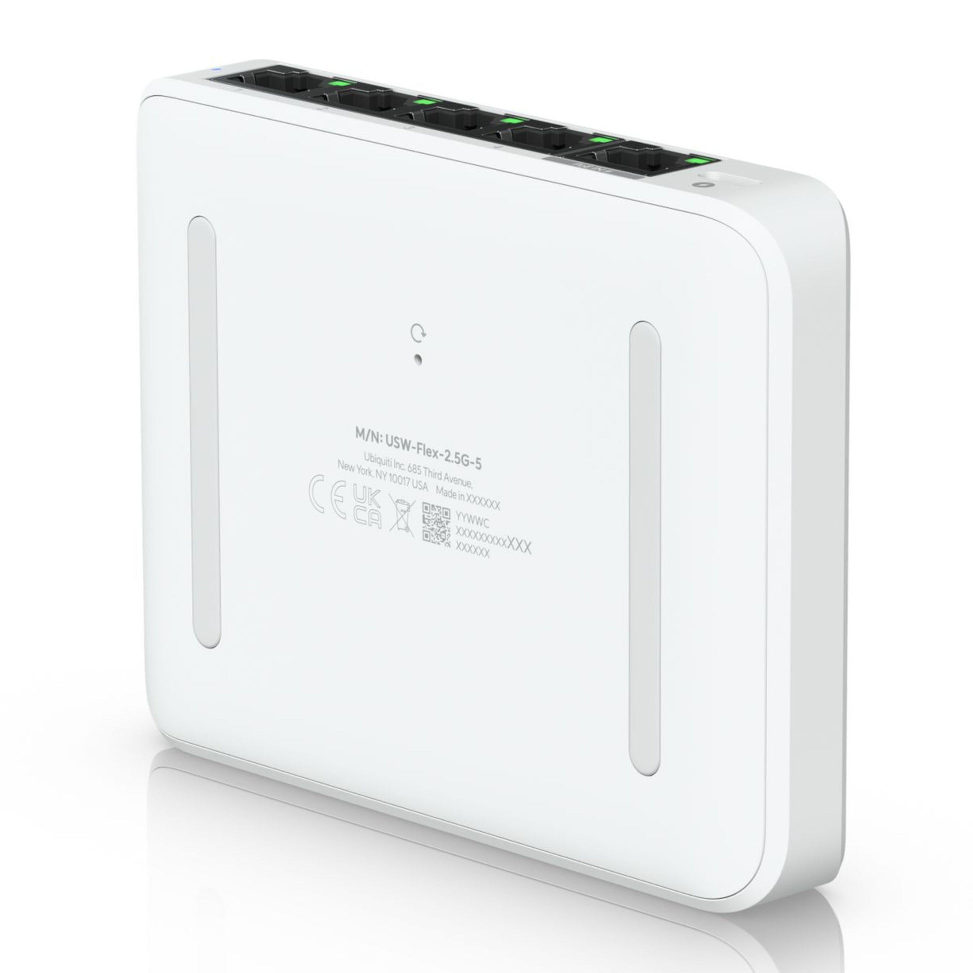 Ubiquiti Switch Flex Mini 2,5G 5P, kompakt switch med 5 Ethernet-porte, grønne LED-indikatorer og runde kanter.
