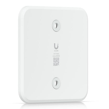 Ubiquiti Foren flydende montering, hvid, firkantet med afrundede kanter, til monteringshuller, logo, serienr., QR-kode forrest.