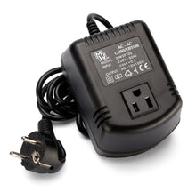 Transformer 230-110 V 70 W sort AC-AC omformer med tobenet EU-stik, enkelt udtag og tekniske specifikationer på label.