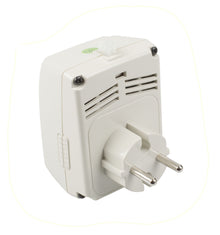 Tufvassons netadapter AC 17 V 20 VA hvid, europæisk tobenet stik, ventilationsslidser, topswitch, mærkat.