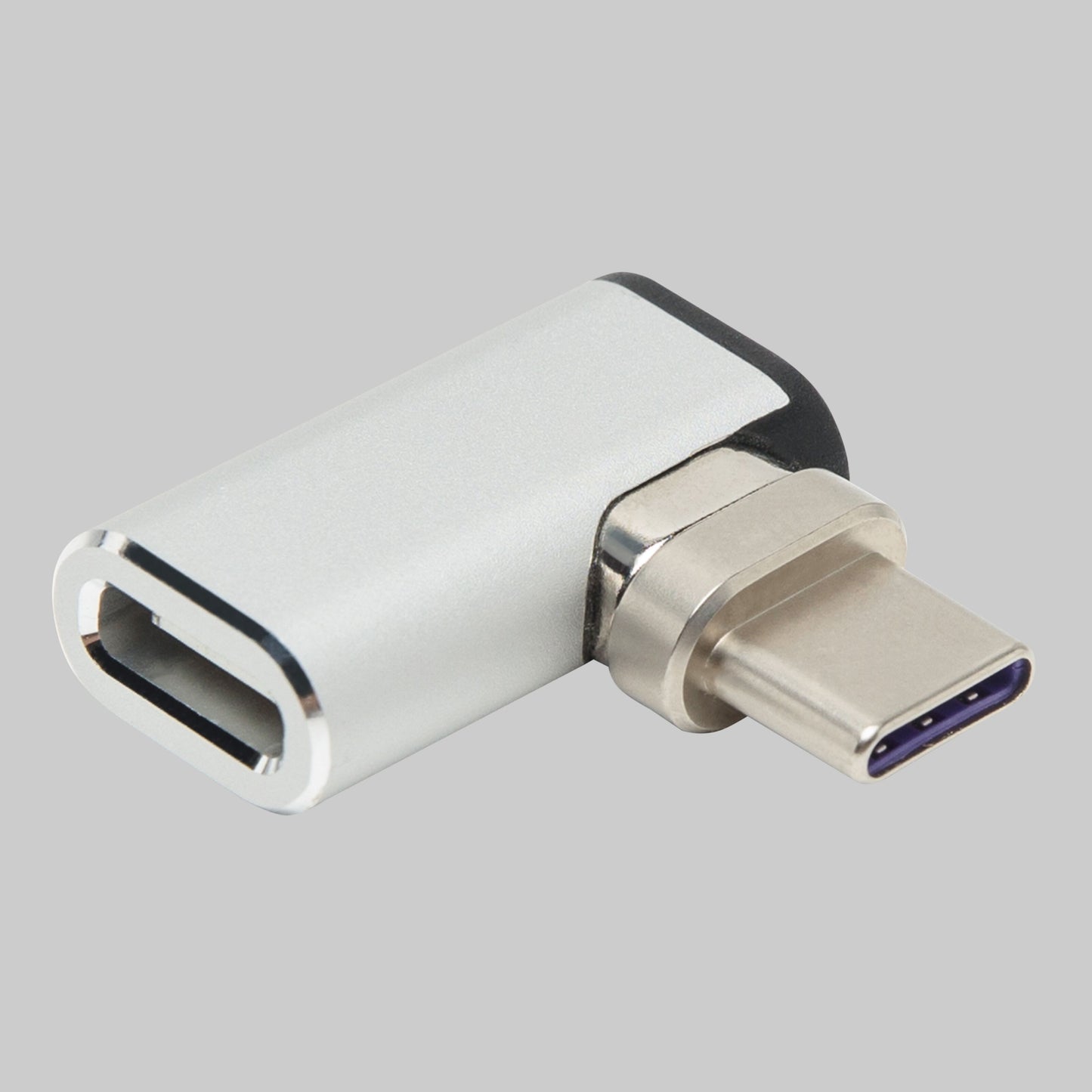Plexgear Magnetisk USB-C adapter, metallic, vinkelret design, USB-C han og hun port, vises tæt på.
