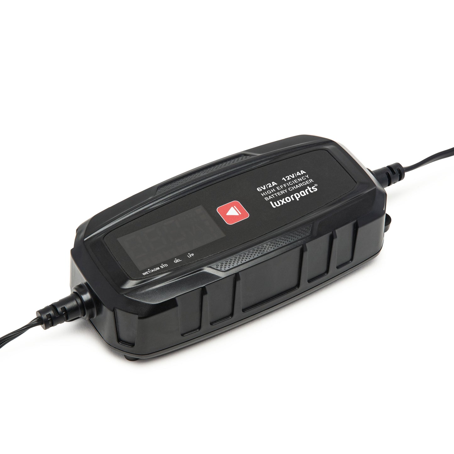 Bilbatterilader 4A sort med digitalt display, knapper og kabler i begge ender til automatisk opladning af 12V batterier.