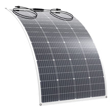 Nordmax fleksibelt solcellepanel 160W monokrystallinske celler til at sortere forbindelseskabler øverst.