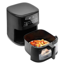 Sort Airfryer XL 6,5 liter med non-stick kurv trukket ud, viser tilberedt kylling og grøntsager.