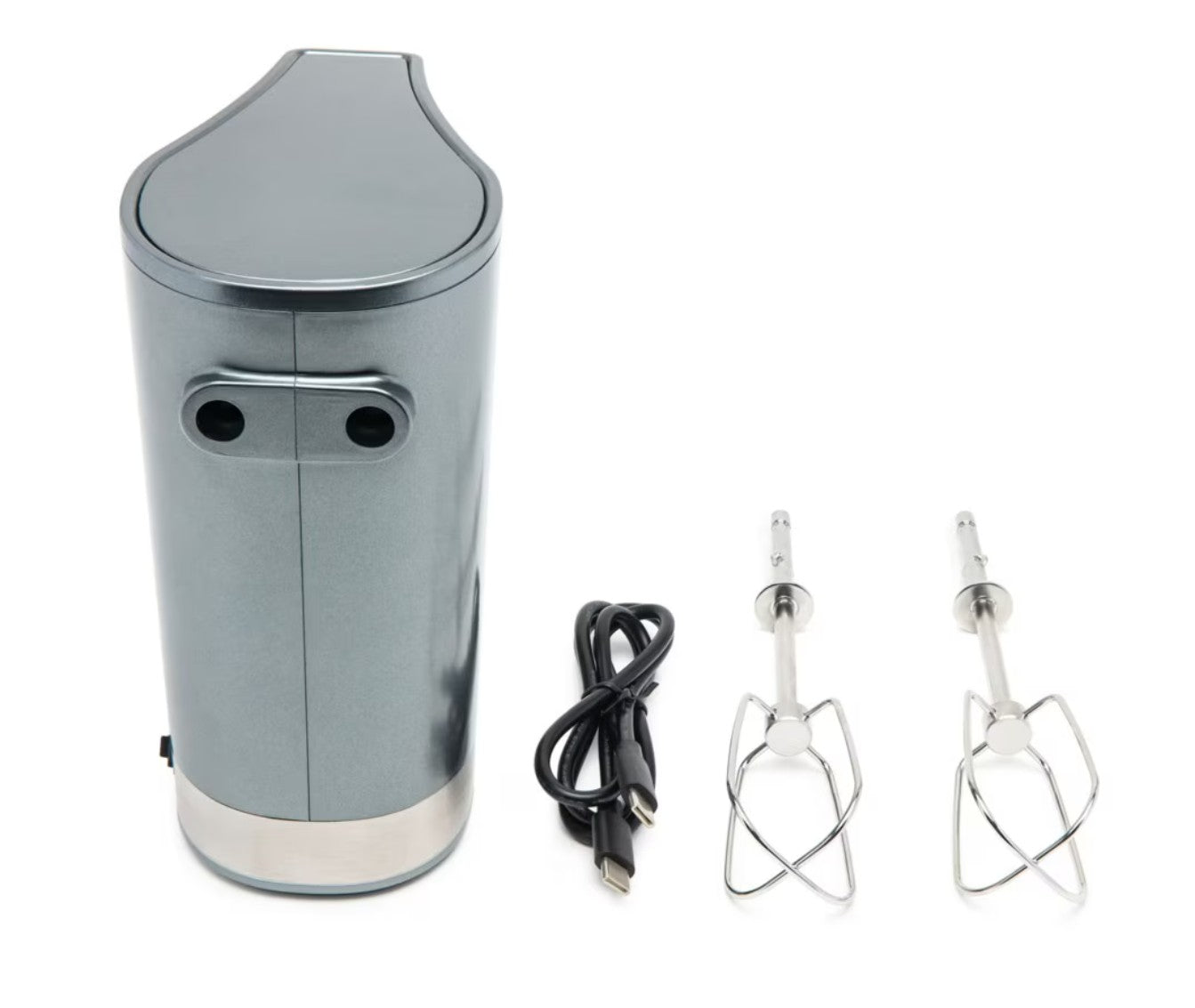 Trådløs håndmixer med metallisk bund, sort USB-oplader og to piskeris.