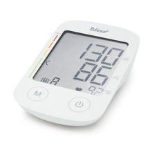 Luxorparts blodtryksmåler overarm med display 137/86 mmHg, puls 97, manchet og knapper M og tænd/sluk-symbol.