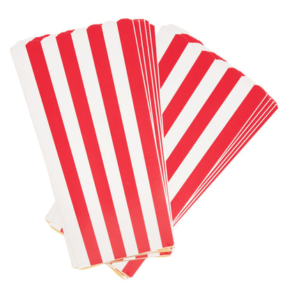 Popcornbæger 10-pak, rød-hvide striber, åbne og klare til brug med popcornmaskine.