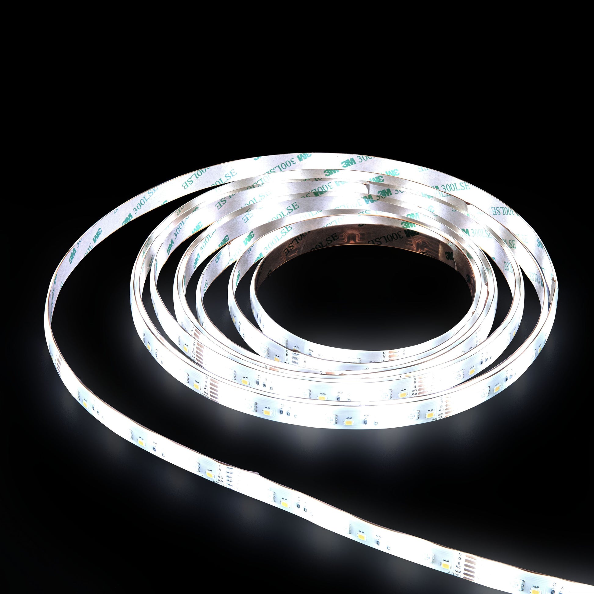 Cleverio Smart LED-strips med wifi 5 m med synlige LED'er og kredsløbskomponenter.