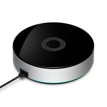 Athom Homey Bridge smart home-controller, rund sort/sølv, blank top, logo i midten, sidekabel.