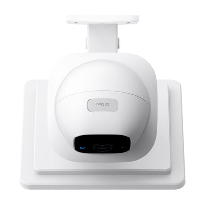 Eufy EufyCam Solo E30 IP kamera 2K opløsning, monteret på firkantet base, SD-kort slot synlig på toppen.