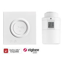 Danfoss Ally Startpakke radiatortermostat, Zigbee-logo, display viser 21, Danfoss Ally kompatibel.