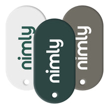 Nimly RFID-brikker 3-pak til elektronisk dørlås, ovale, hvide, mørkegrøn og grå med lodret nimly-logo og hul i enden.
