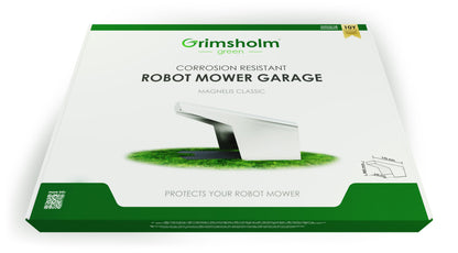 Grimsholm Robotgarage Classic emballage med billede af korrosionsbestandigt ly til robotplæneklipper på græs.