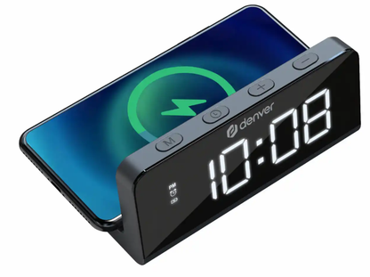 Denver digitalt vækkeur med stort LED-display 10:08, trådløs smartphone-opladning, M, - og + knapper.