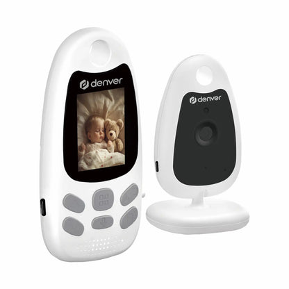 Denver BC-250 hvid babyalarm med kamera og håndholdt skærm, viser baby og bamse, kontrolknapper og Denver-logo.