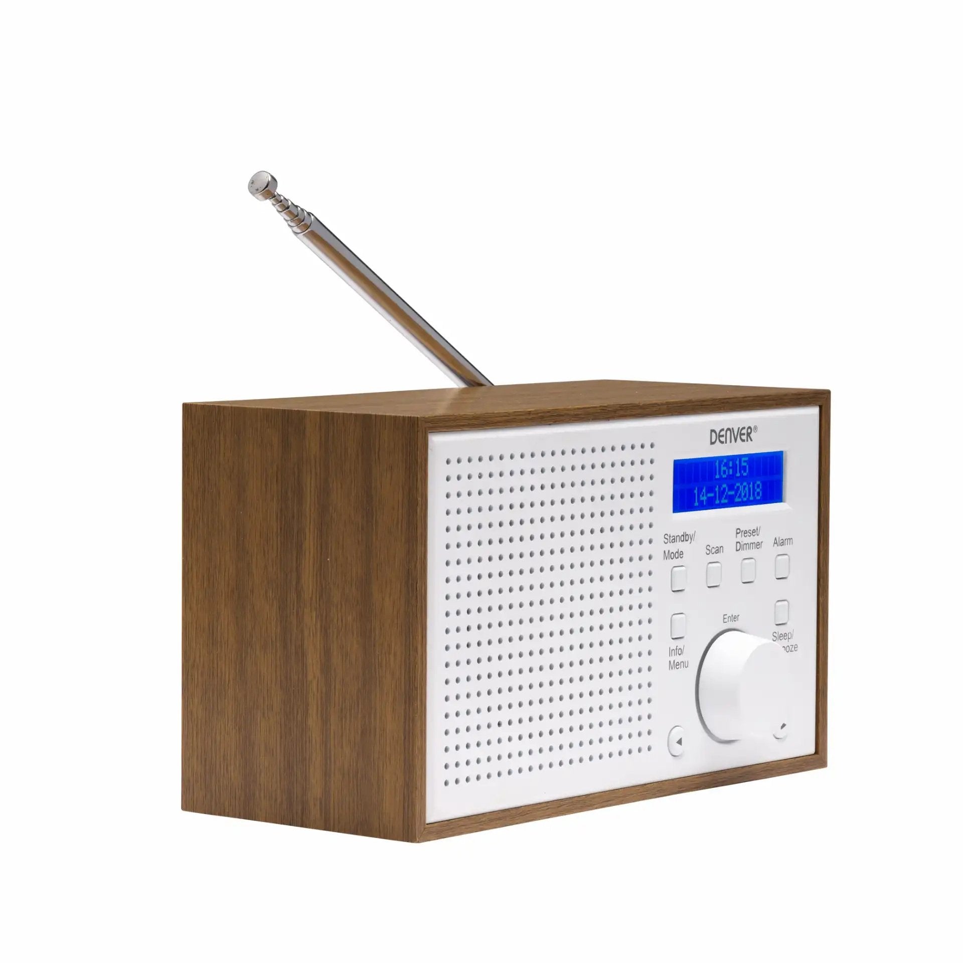 Denver DAB-46W DAB+ radio i træ med sølv antenne, hvid front, højttalergrill, knapper og blå display med tid/dato.