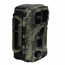 Denver WCT-8026W jagtkamera med camouflage, robust ydre, flere frontsensorer og linser til vildtovervågning.