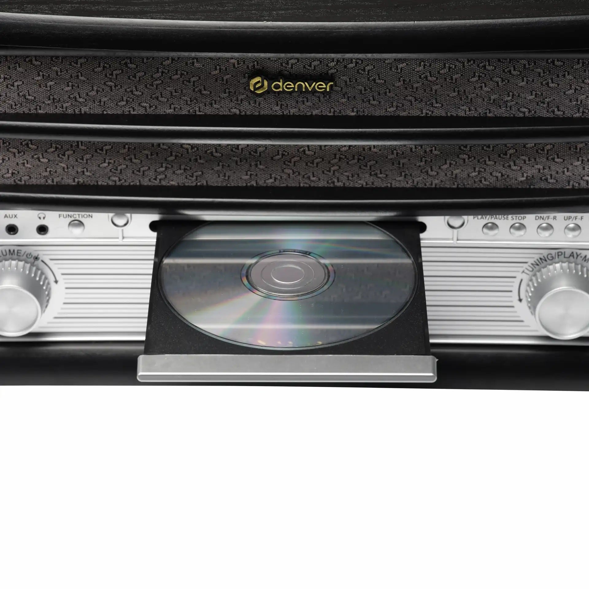 Denver MRD-51B retro pladespiller med åben CD-bakke, synlig CD, volumenkontrol, funktionsknap, afspilning og DAB+ radio.