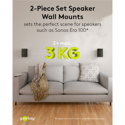 Goobay 2-pak højttalerbeslag til Sonos Arc 100 sort, maks 3kg pr beslag, vises monteret i stue med grå sofa.