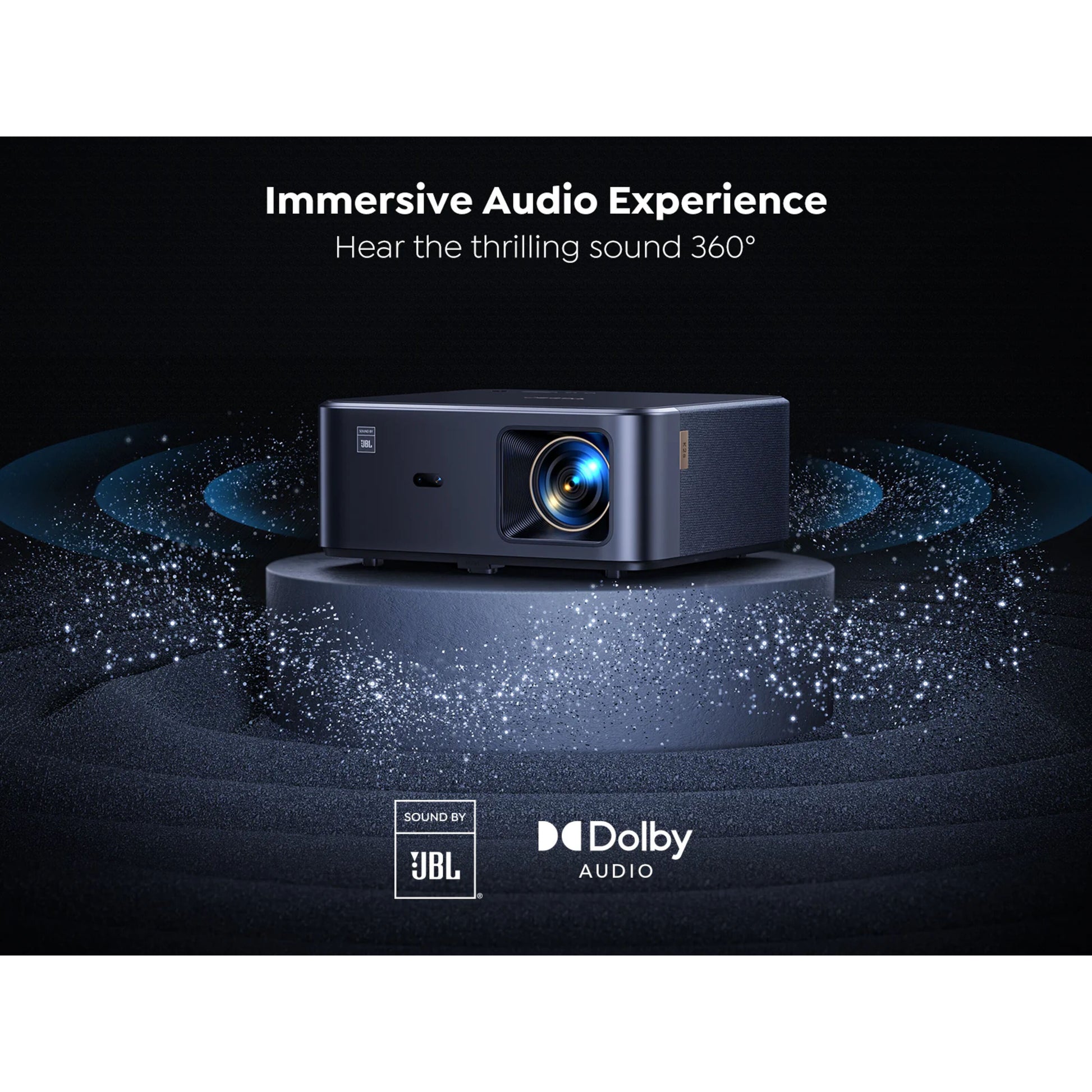 Yaber K2s Premier Theater sort Full HD-projektor, tekst "Immersive Audio Experience", JBL, Dolby Audio og Android TV-logoer.