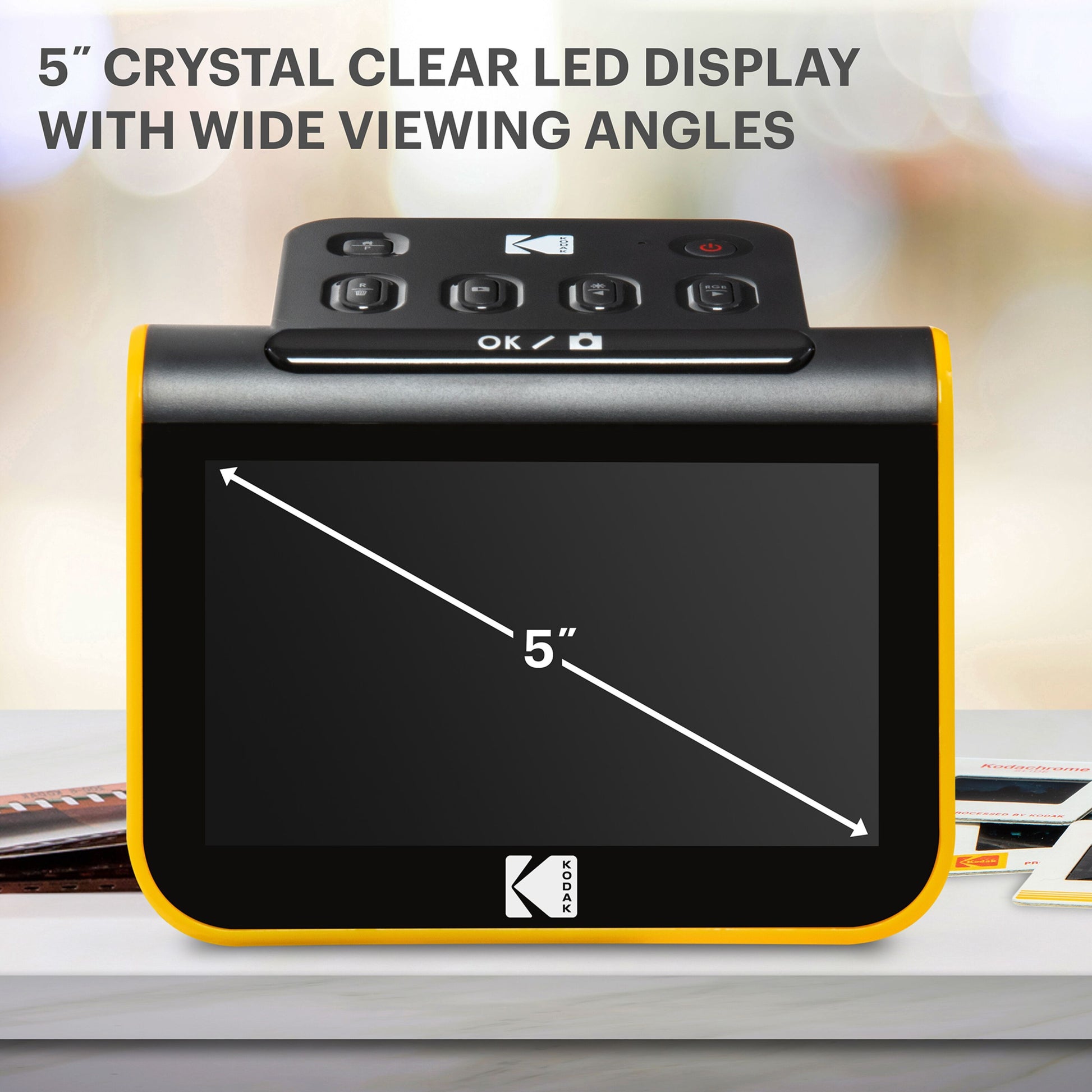Kodak negativ- og dias-scanner sort/gul med 5" LED-display og topknapper.