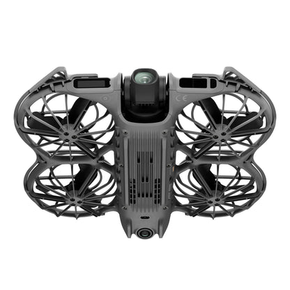 DJI Neo 2 Motion Fly More Combo quadcopter i sort med fire propeller med beskyttere og to kameraer, kompakt design.