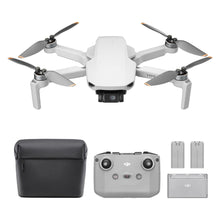 DJI Mini 4K Fly More Combo drone med fjernbetjening, to batterier, ladehub og sort transporttaske, 4K-video.