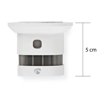 Nedis WiFi brandalarm 5 år rund med mesh-center, vist ved siden af højdeangivelse på 5 cm, ZigBee-kompatibel.