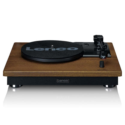 Lenco pladespiller med Bluetooth, træbase, sort tallerken og tonearm, Lenco-logo på tallerken og front.