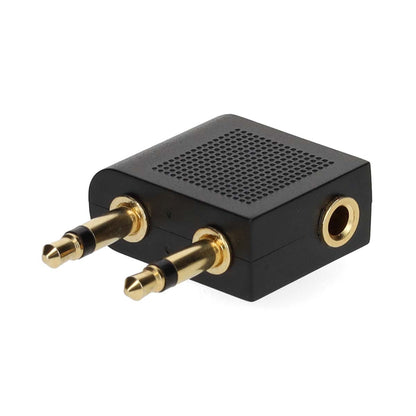 Bluetooth-sender 3,5 mm med to guldbelagte hanstik og et hunstik til trådløs lyd på flue.
