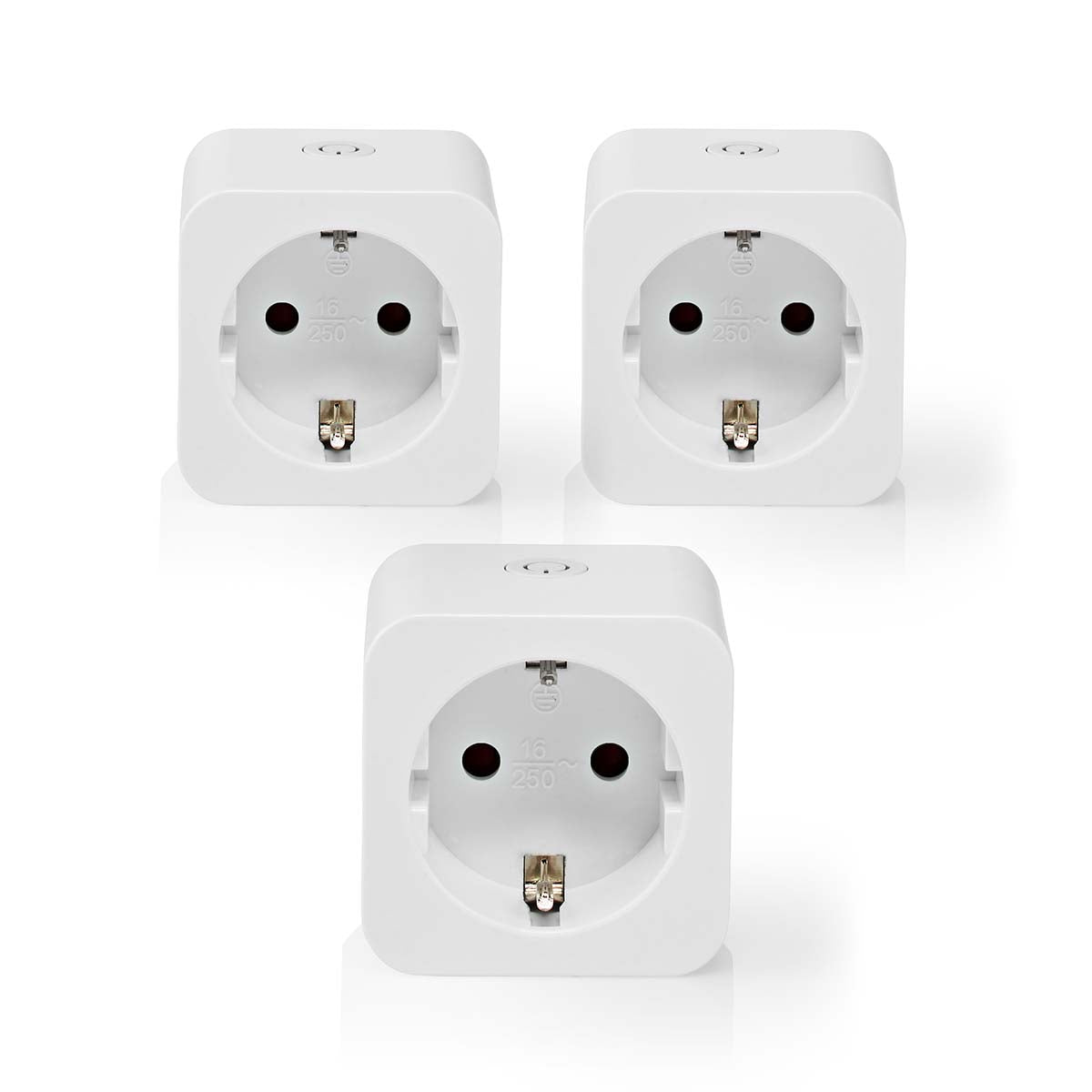 Nedis SmartLife Smart Plug stikprop 3-pak, hvide, kvadratiske med to runde huller og energiovervågning via app.