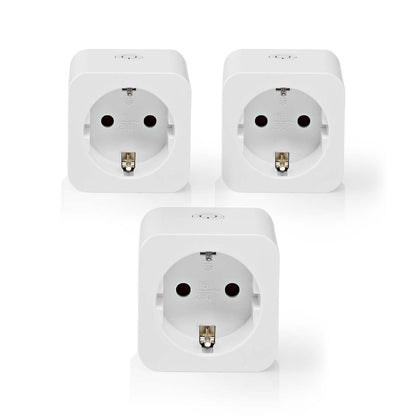 Nedis SmartLife Smart Plug stikprop 3-pak, hvide, kvadratiske med to runde huller og energiovervågning via app.