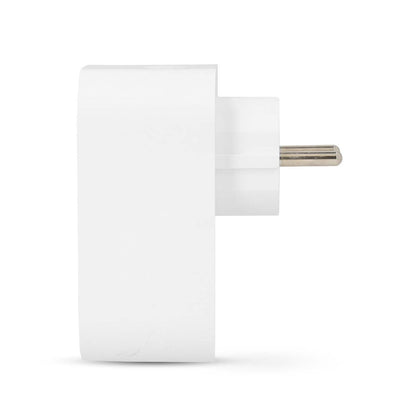 Nedis SmartLife Smart Plug med USB, hvid, set fra siden med ét metalben.